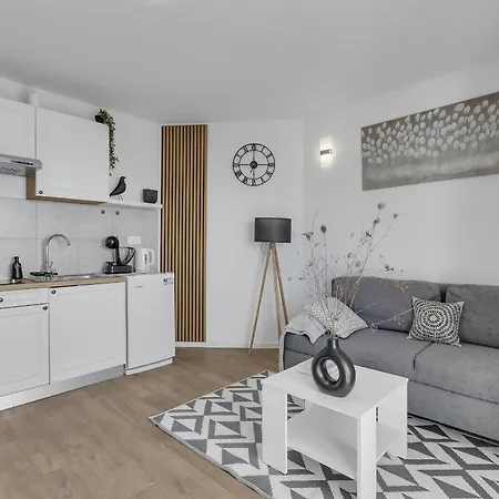 Apartment Mediterranean Living 2 *
