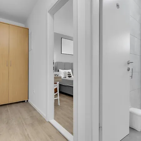 Mediterranean Living 2 * Makarska