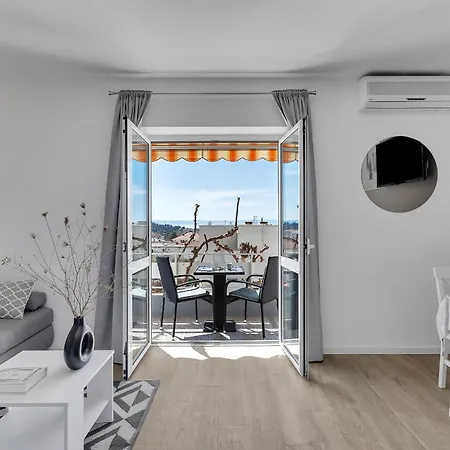 아파트 Mediterranean Living 2 마카르스카